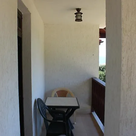 Apartment Appartament Eтъра Ii *
